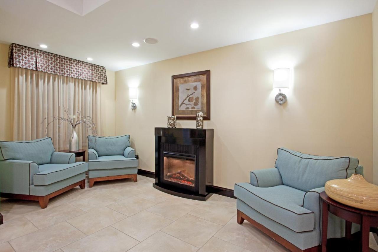 Holiday Inn Express And Suites Meriden By Ihg Экстерьер фото