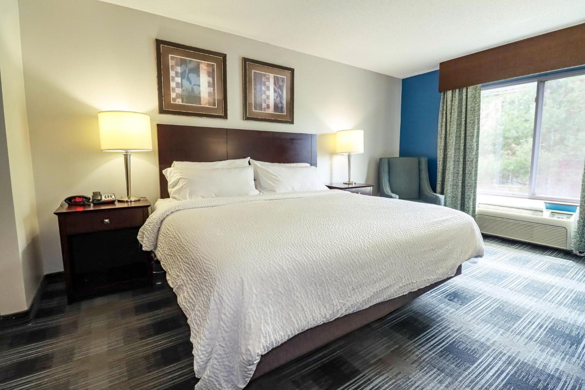 Holiday Inn Express And Suites Meriden By Ihg Экстерьер фото